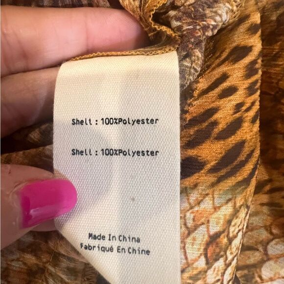 NWT L'AGENCE Multi Animal Printed Drawstring Blouse size medium - Picture 12 of 12